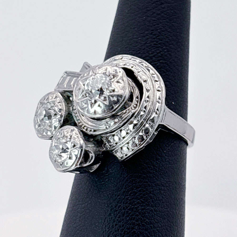 Art Deco 18ct White Gold Diamond Cluster Ring