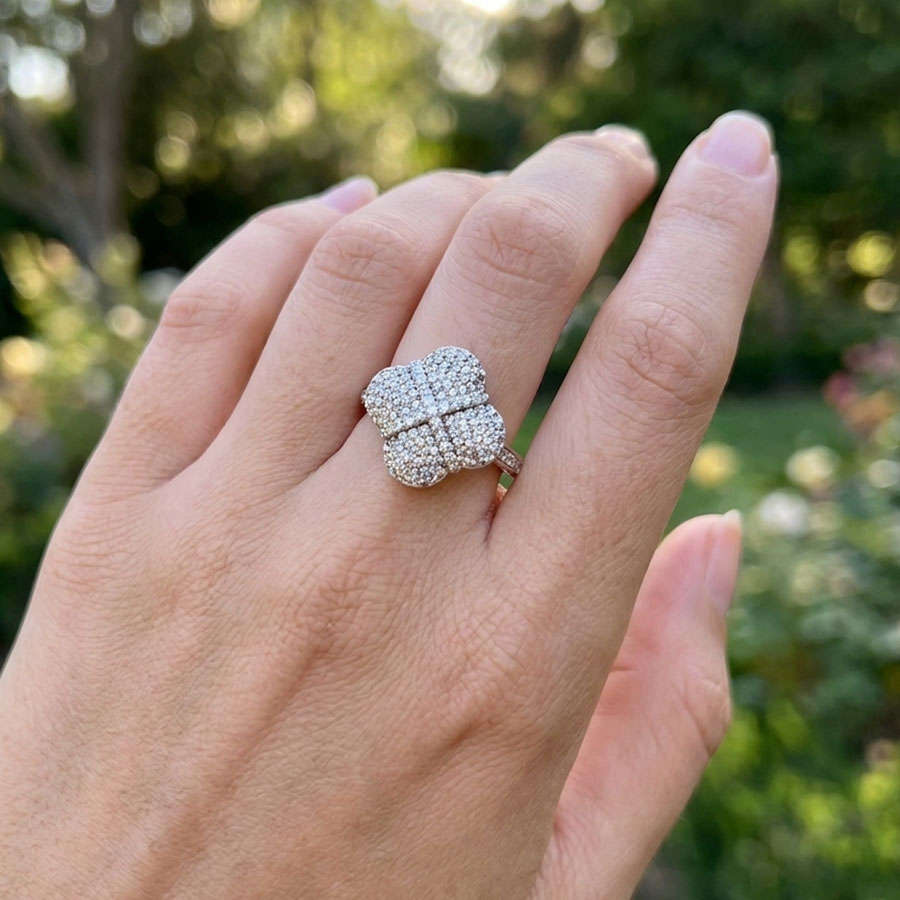 9ct White Gold Diamond Cluster Ring