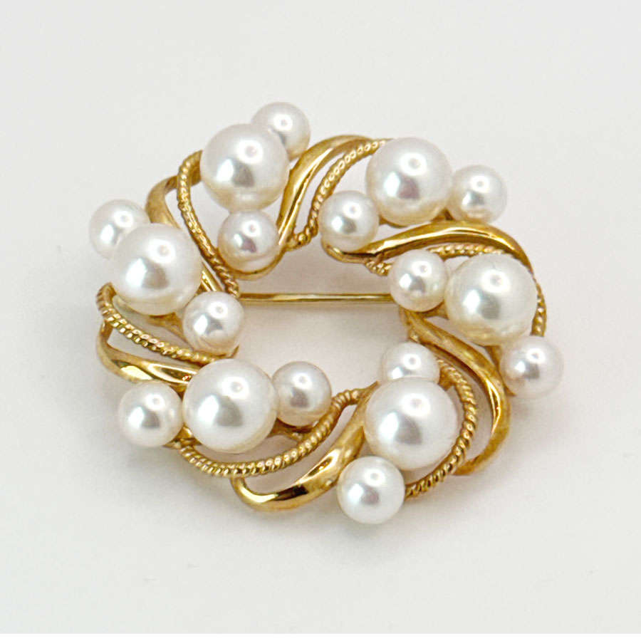 14k Gold Mikimoto Akoya Pearl Wreath Brooch