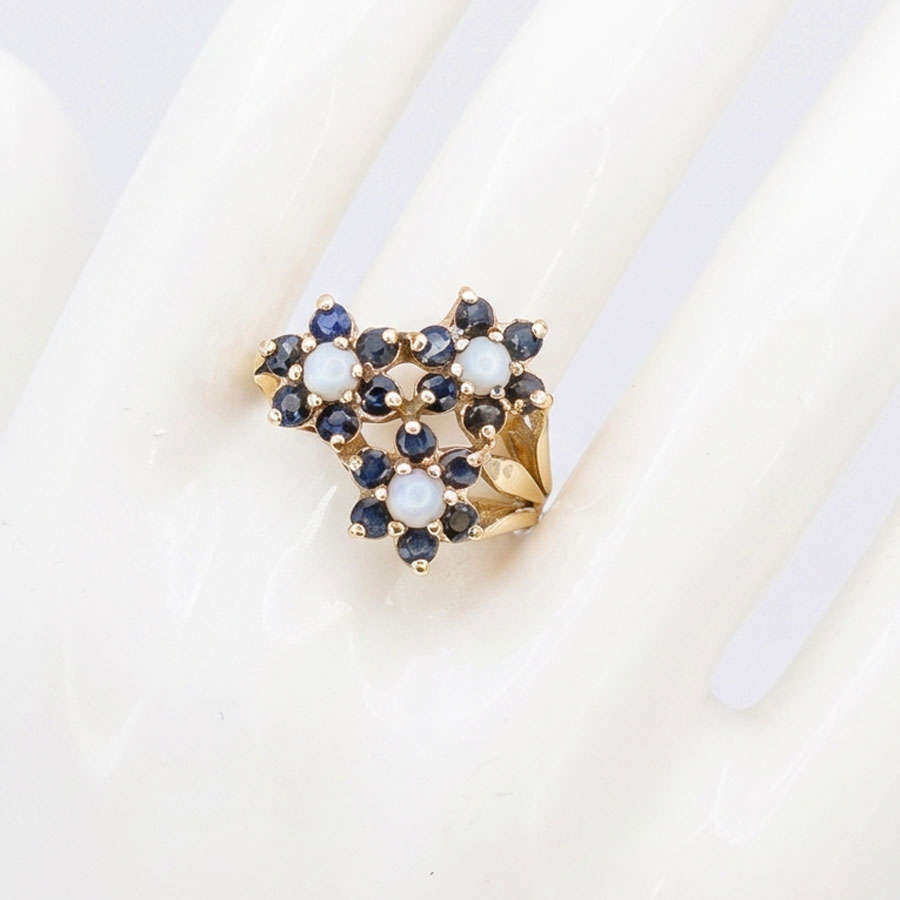 9ct Gold Opal and Sapphire Daisy Friendship Ring