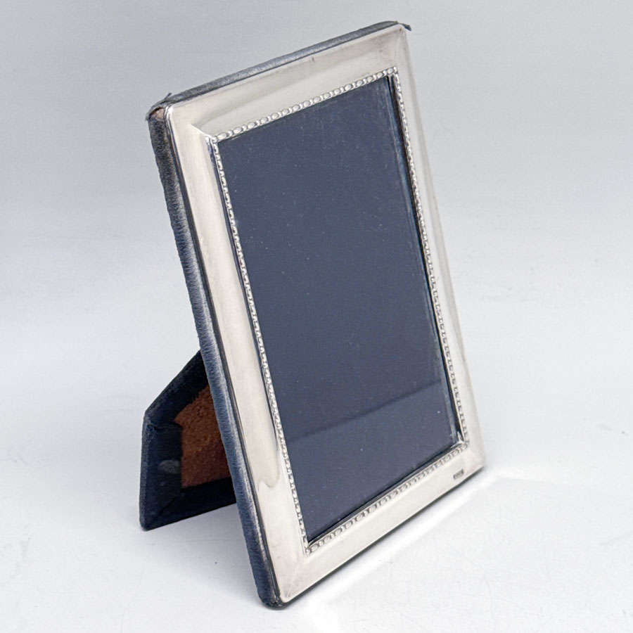 Carrs Silver Picture Frame Reeded Border Sheffield 2000