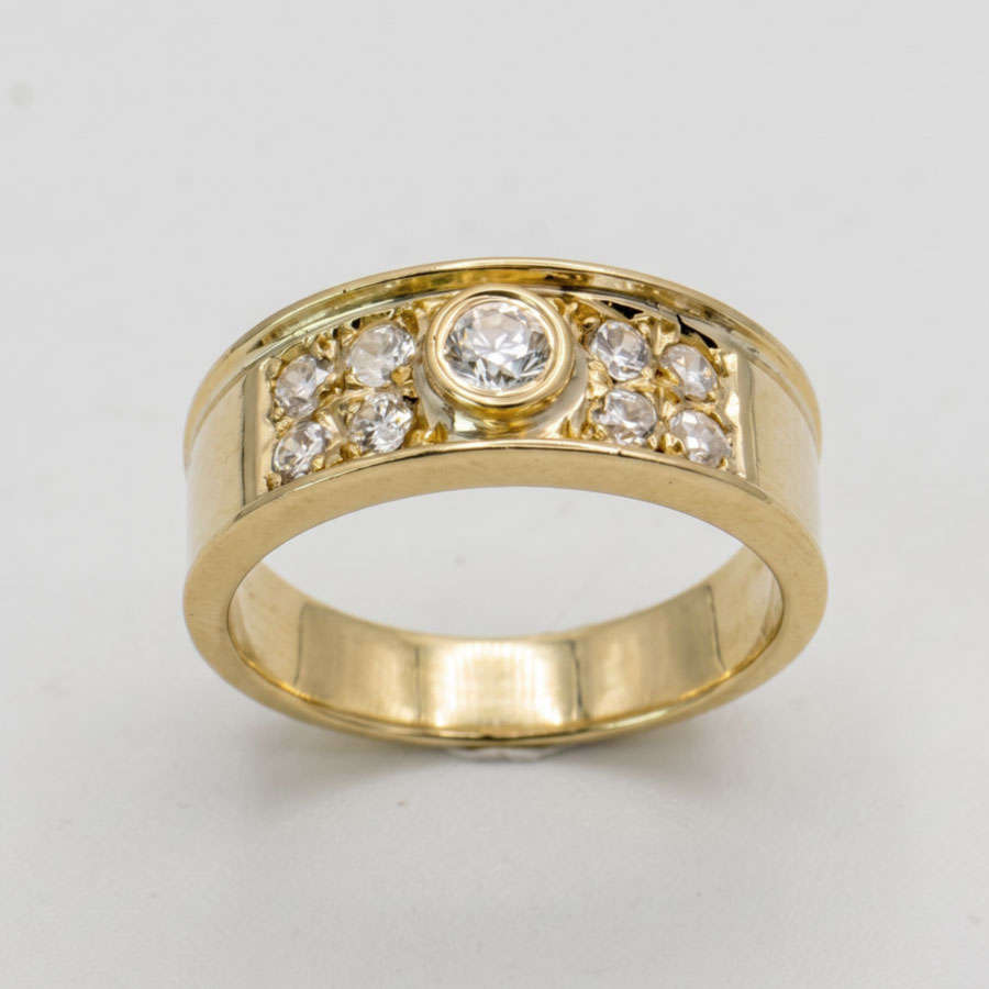 18ct Gold Old Cut Diamond Ring