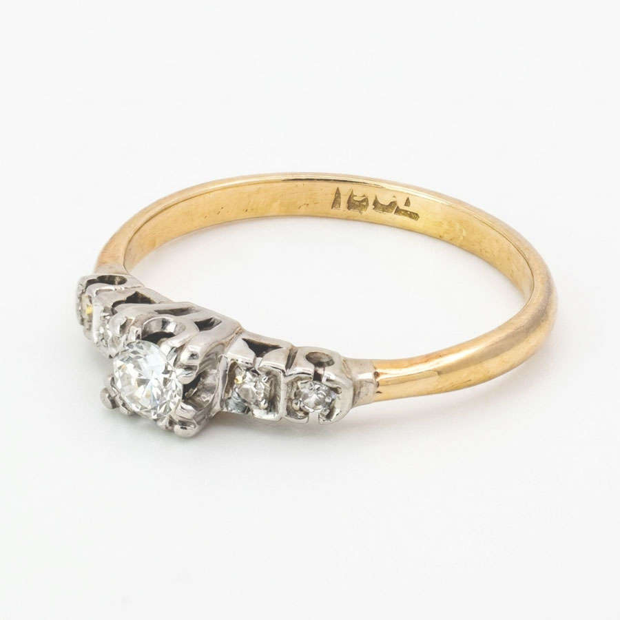 18ct Yellow Gold Five Diamond Ring