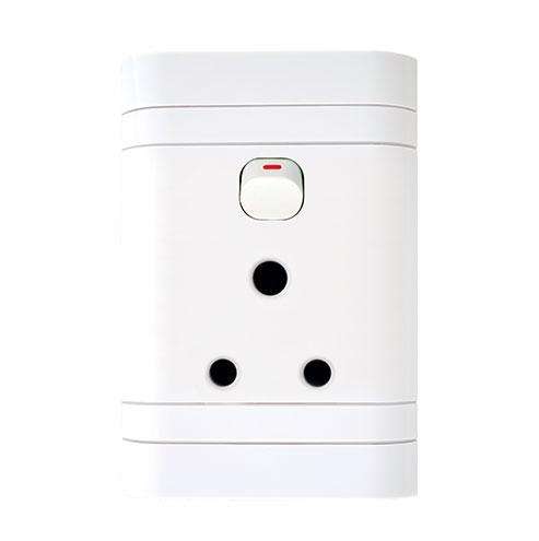 Lesco Single Three-Pin Wall Plug White H100xW50