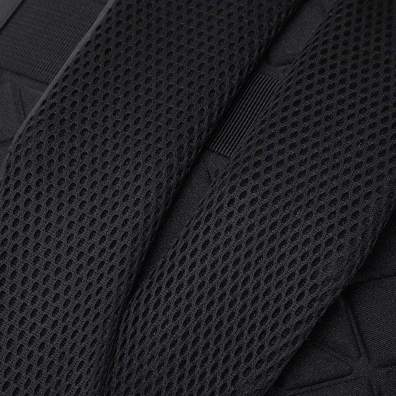 ADJUSTABLE NOTEBOOK BACKPACK