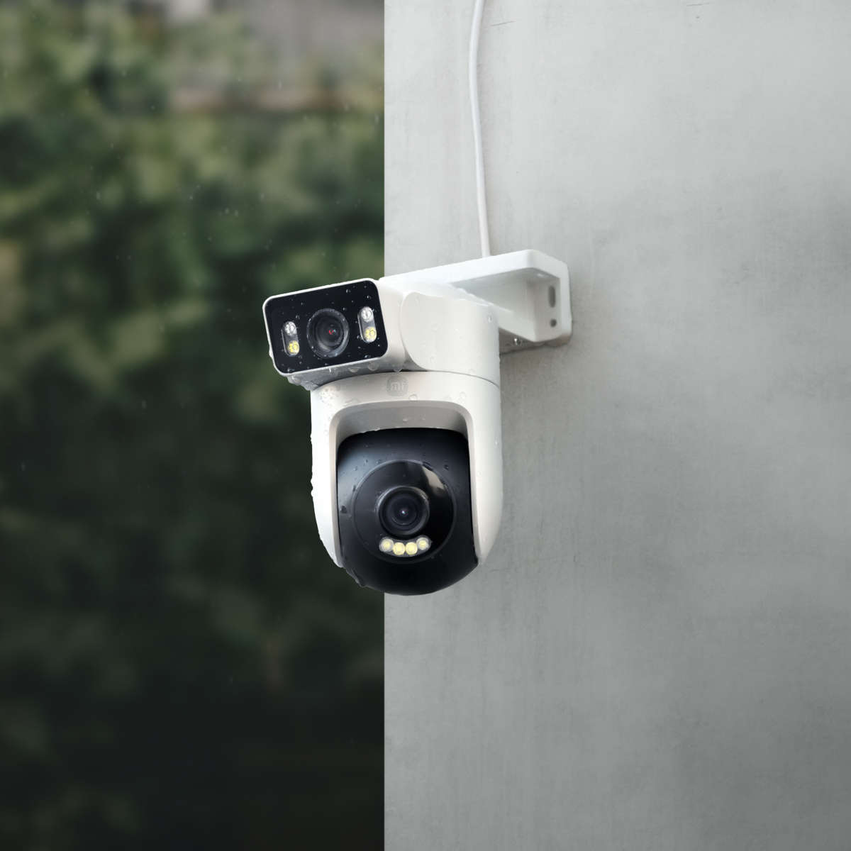 Xiaomi CW500 Dual Outdoor 2.5K Wi-Fi 6 Smart Security Camera - White