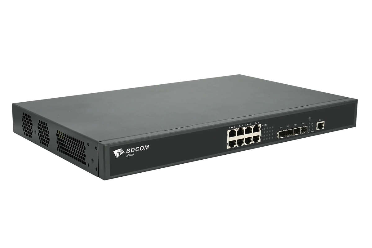 BDCOM 8 Port 2.5G PoE+ Switch with 4 SFP+