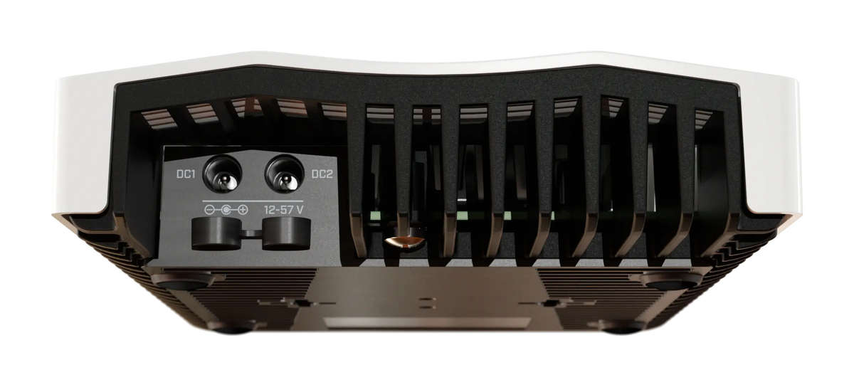 MikroTik Cloud Router Switch 4 Port 10Gbps with PoE Input | CRS304-4XG-IN