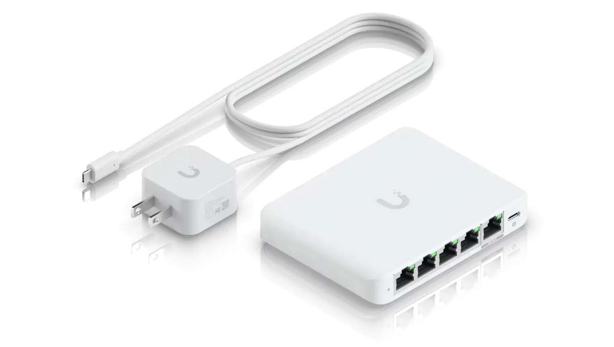 Ubiquiti UniFi Flex Mini 2.5Gbps 5 Port Switch | USW-Flex-2.5G-5