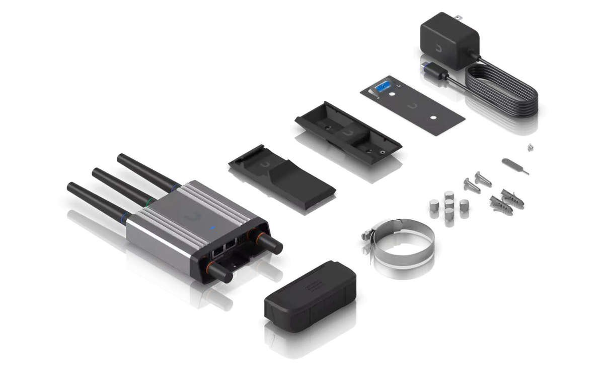 Ubiquiti UniFi LTE Industrial Mobile Router | UMR-Industrial