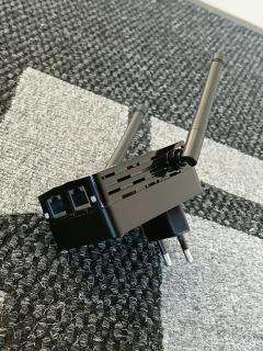Spy Router Range Extender - Wifi IP Covert Camera with IR