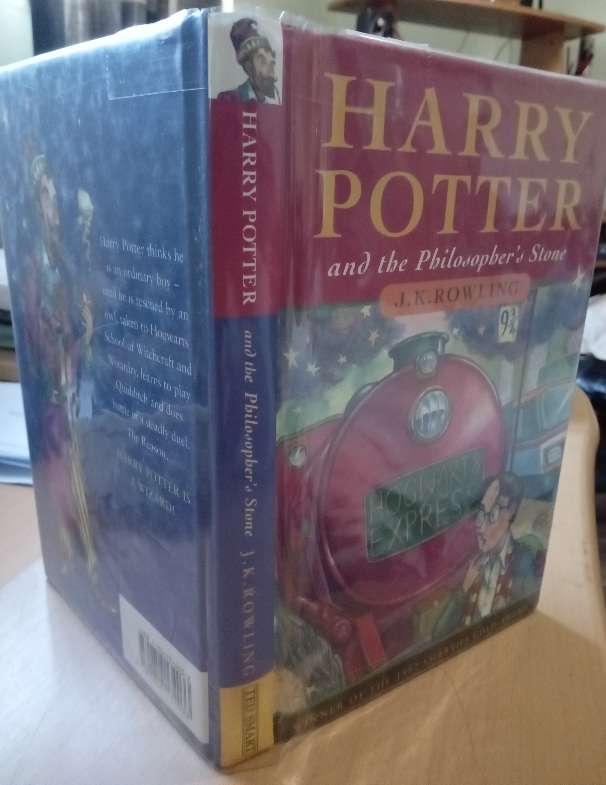 Harry Potter and the Philosopher's Stone (First UK Ted Smart edition-5th printing) Hardcover - 19...