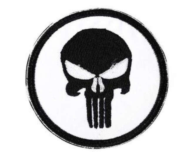 Bushveldt Punisher Skull Patch Black & White