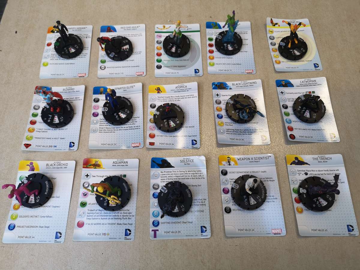 Heroclix Mix 5 - 15 Assorted Superhero Figures