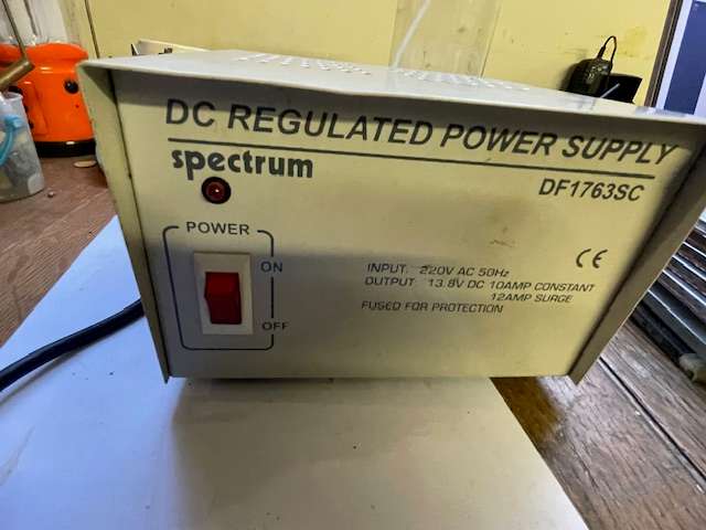 Spectrum DF1763SC DC Regulated Power Supply 13.8V 10A Constant