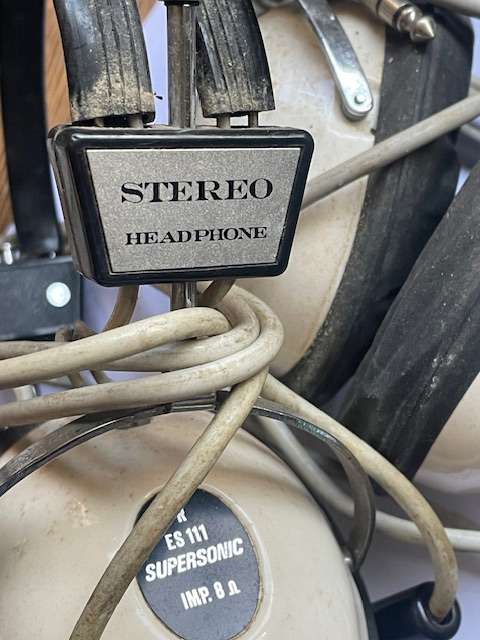 Vintage Supersonic ES 111 Stereo Headphones 8 Ohms