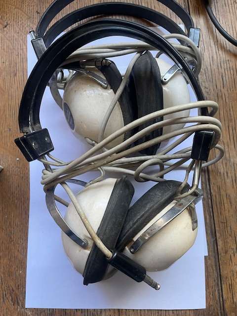 Vintage Supersonic ES 111 Stereo Headphones 8 Ohms