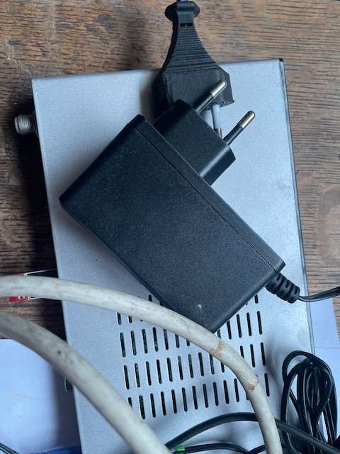 Satelio GR40011 Satellite Receiver & Alcad 951 Modulator Bundle