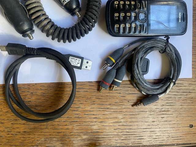 Lot of Nokia Phones, Accessories & Spare Parts Bundle