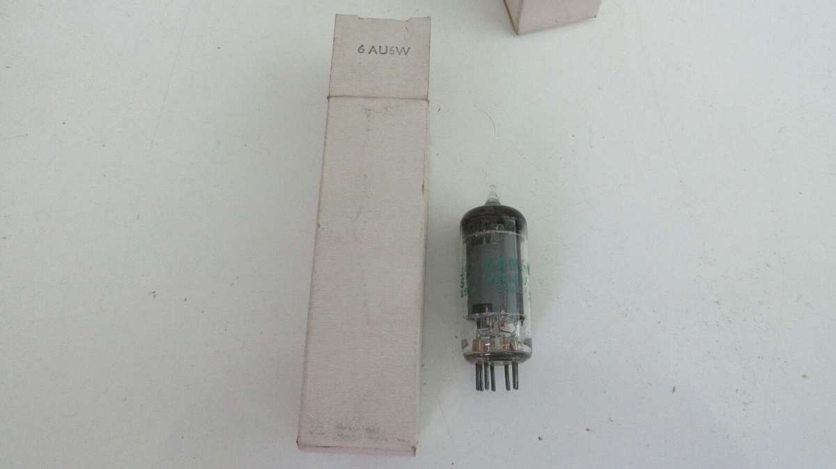 JAN 6AU6W x2 & 6AM6/EF91 vacuum tubes. Tested. NOS. Vintage.