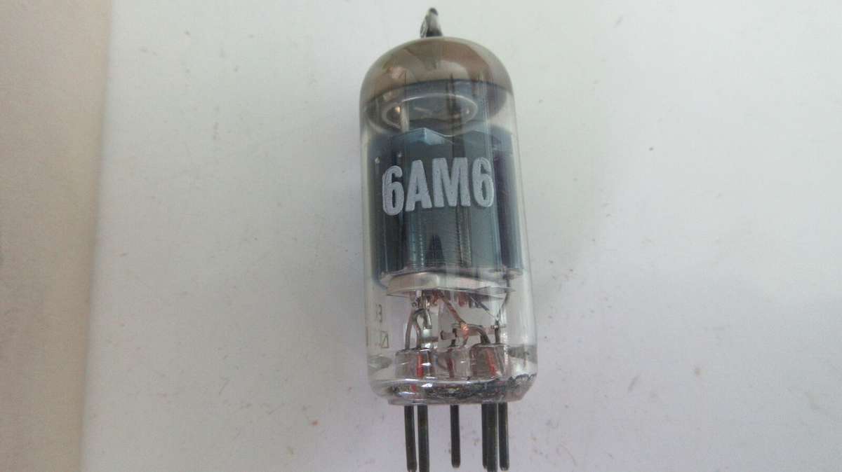 JAN 6AU6W x2 & 6AM6/EF91 vacuum tubes. Tested. NOS. Vintage.