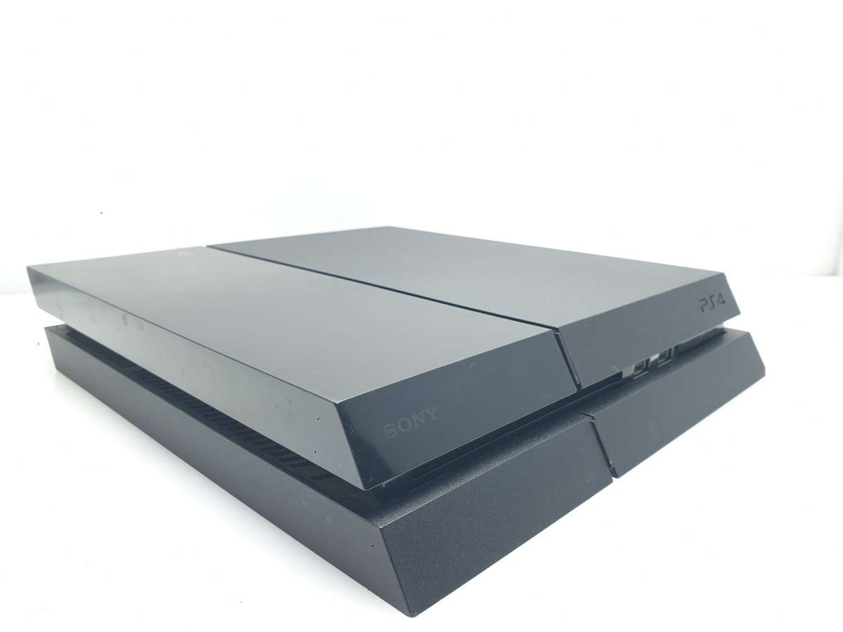 PlayStation 4 Original 1TB Black + HDMI Cable + Power Cable (3 Month Warranty)