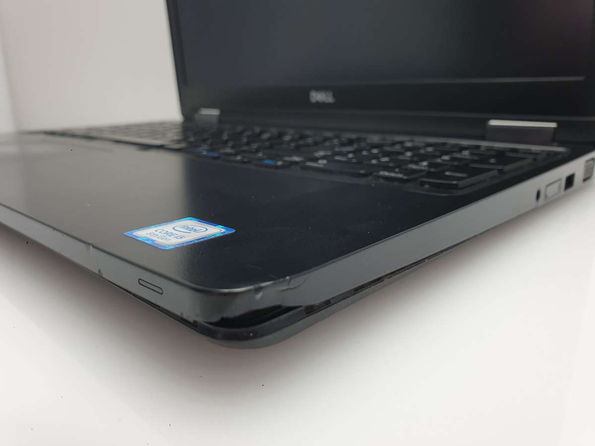 Dell Latitude 5590 8th Gen "Core i5" 1.60GHz 8GB RAM 256GB SSD Bad Battery And Damaged Casing Black