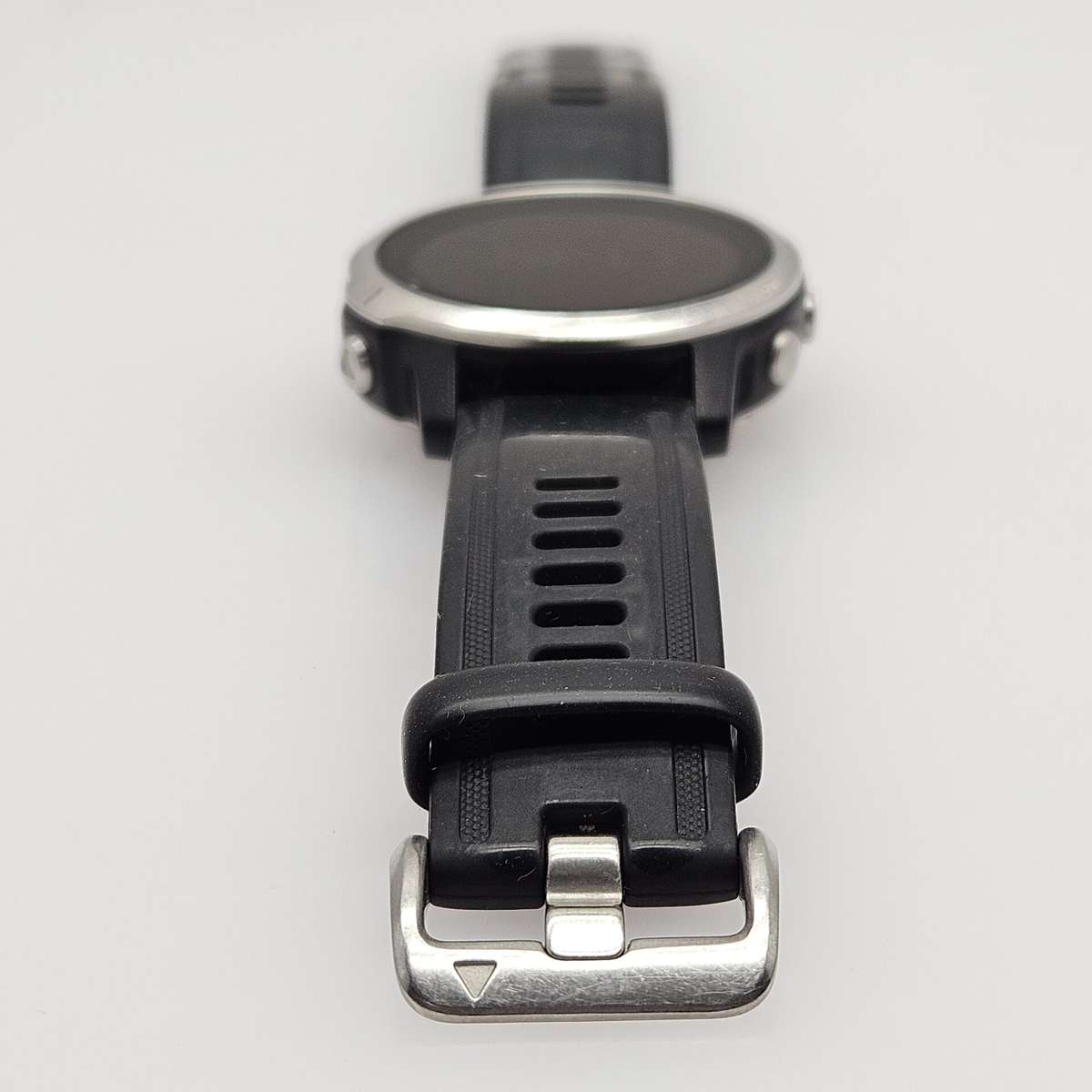 Garmin Fenix 6s Chipped Screen Black