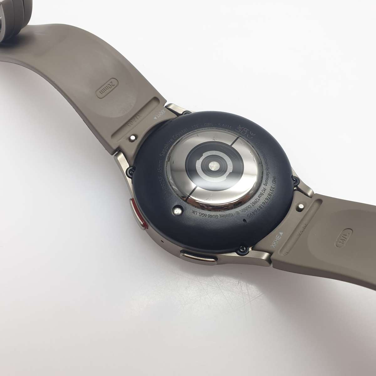 Samsung Galaxy Watch 5 Pro 45mm LTE Gray Titanium (6 Month Warranty)