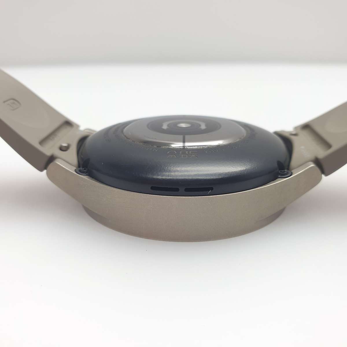 Samsung Galaxy Watch 5 Pro 45mm LTE Gray Titanium (6 Month Warranty)