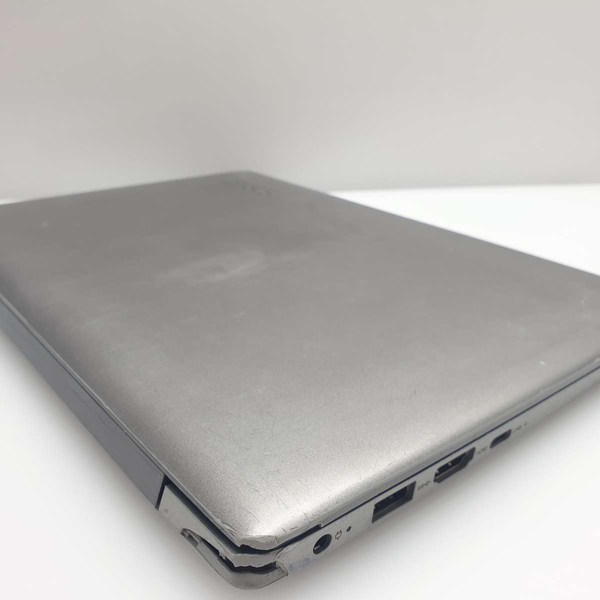 Lenovo Ideapad S130-11IGM 11.6-Inch "Celeron N4000" 1.10GHz 4GB RAM 64GB SD | Brightspots | Silver