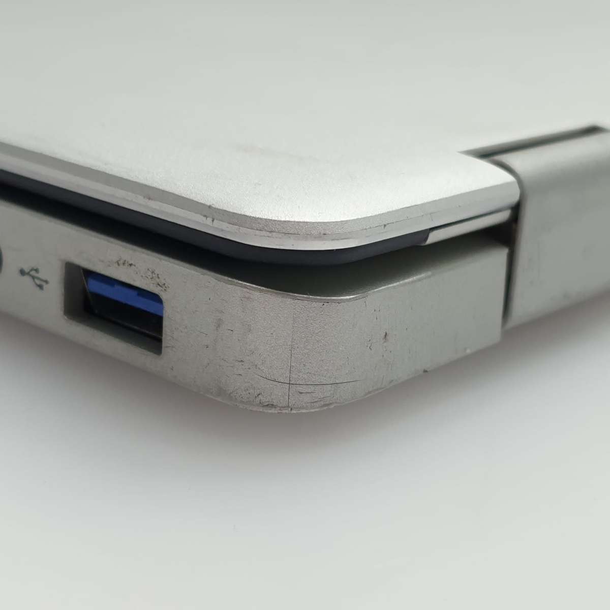 Mecer Guru Celeron 1.60GHz 4GB RAM 64GB SD Silver