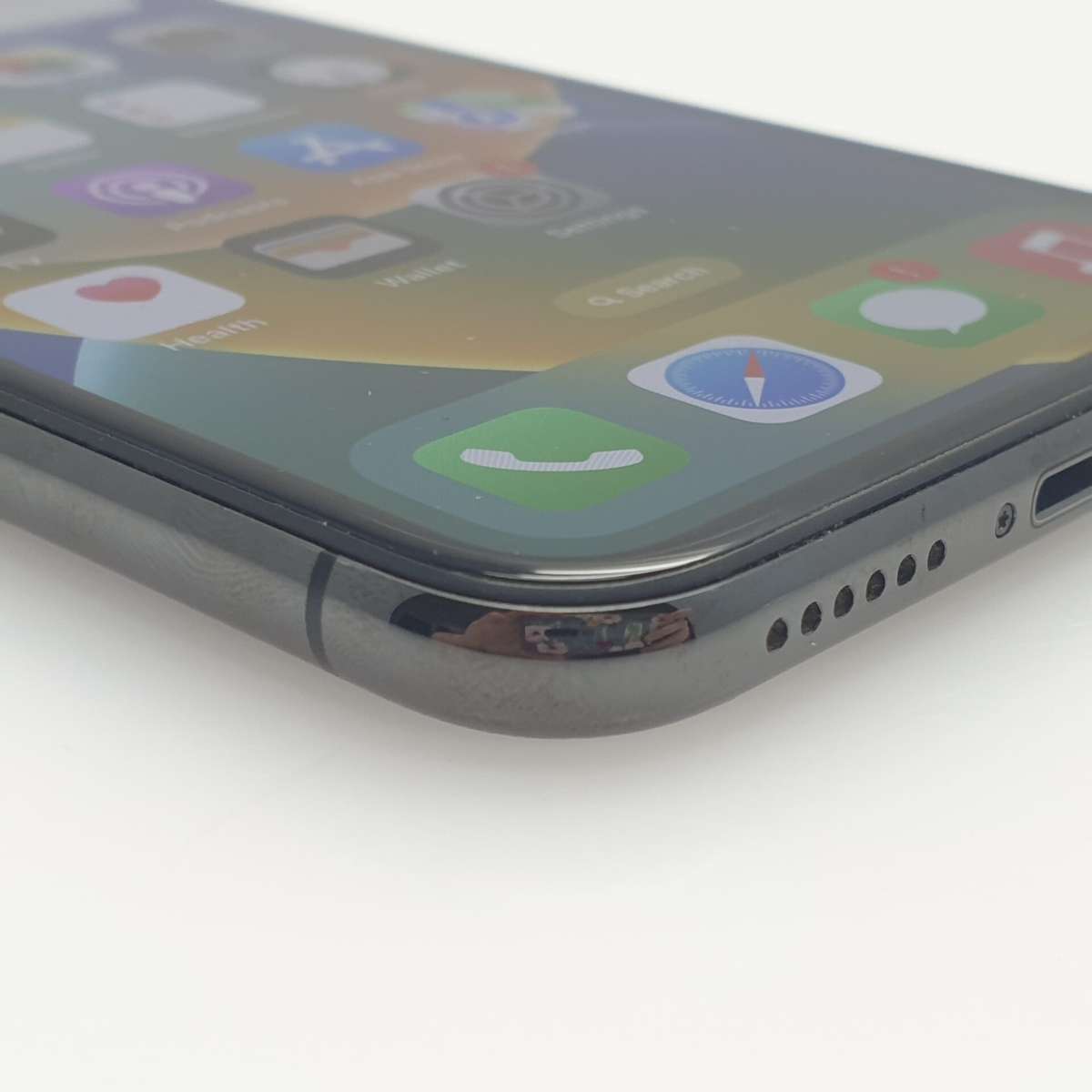 iPhone X 256GB Chipped Screen Space Gray (3 Month Warranty)