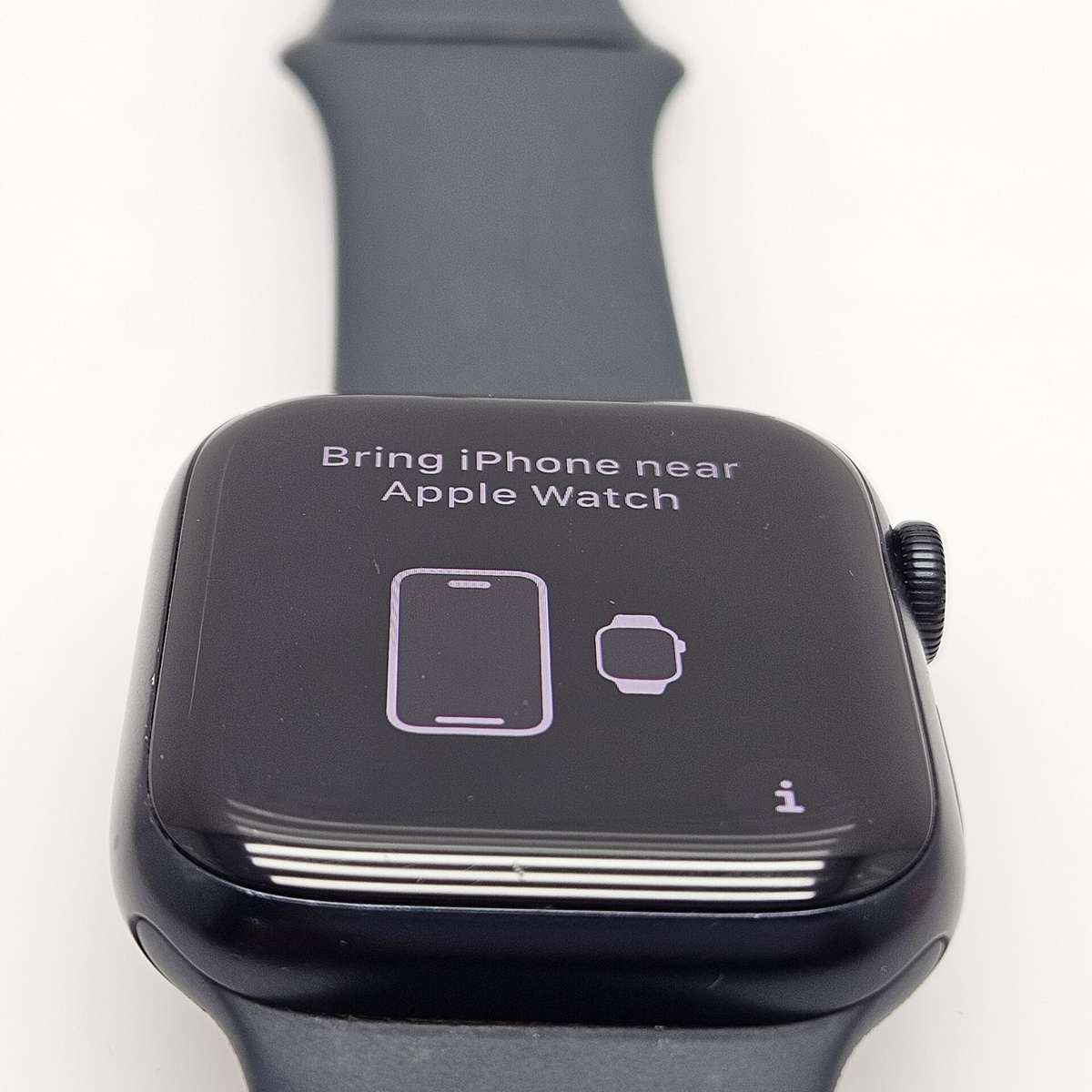 Apple Watch Series 8 45mm LTE Midnight (6 Month Warranty)