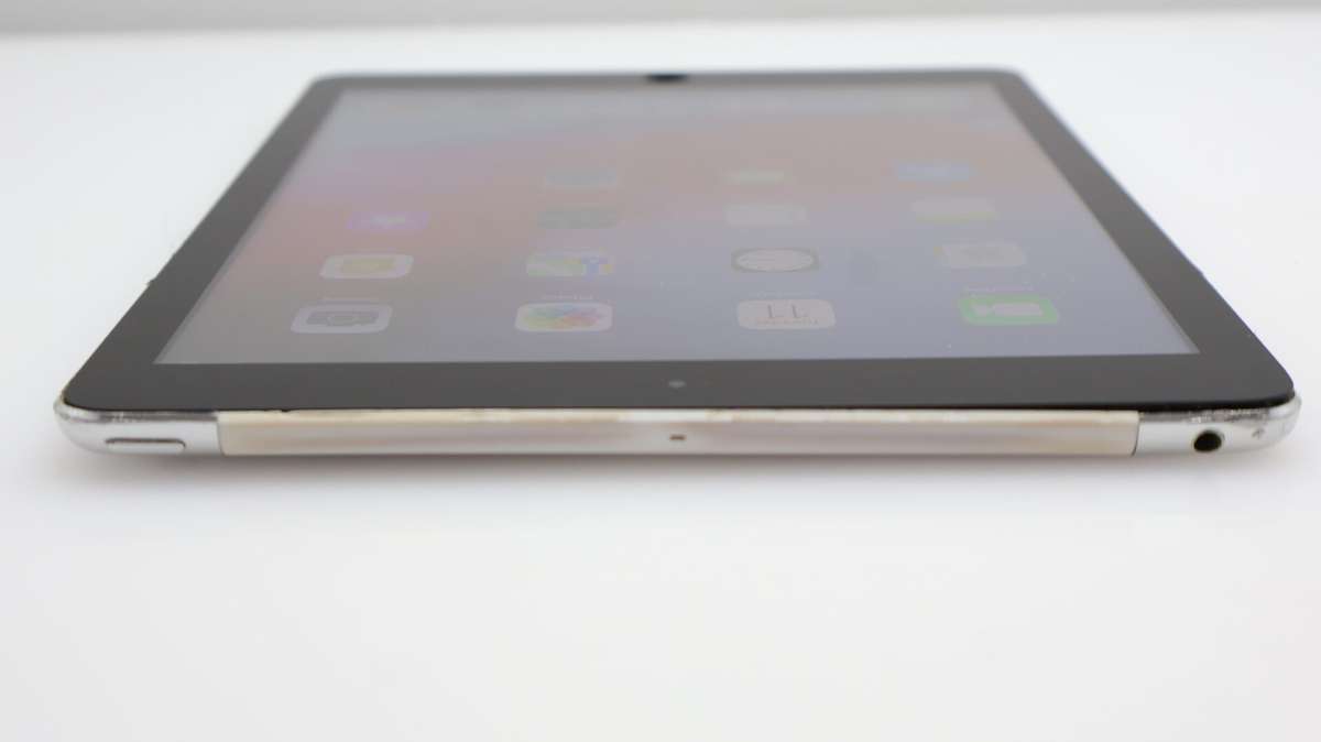 iPad Air 32GB (Wi-Fi/ Cellular) Front Camera And Home Button Issue Silver