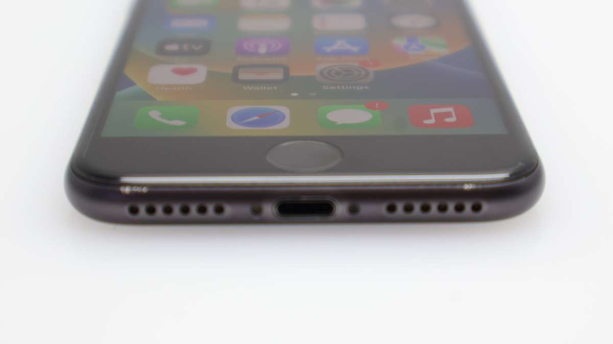 iPhone 8 64GB Space Gray