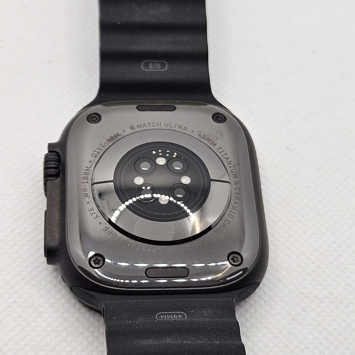 Apple Watch Ultra 2 49mm LTE Black (12 Month Warranty)