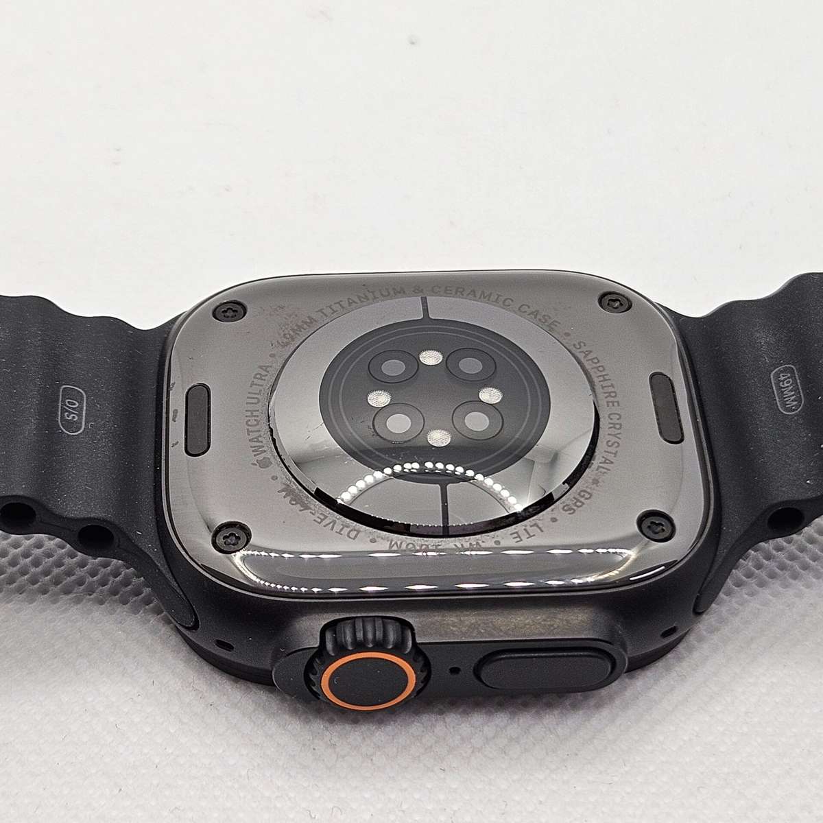 Apple Watch Ultra 2 49mm LTE Black (12 Month Warranty)