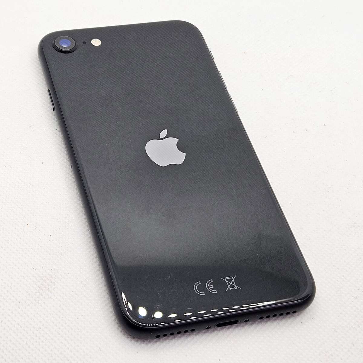 iPhone SE 2020 64GB Black (3 Month Warranty)