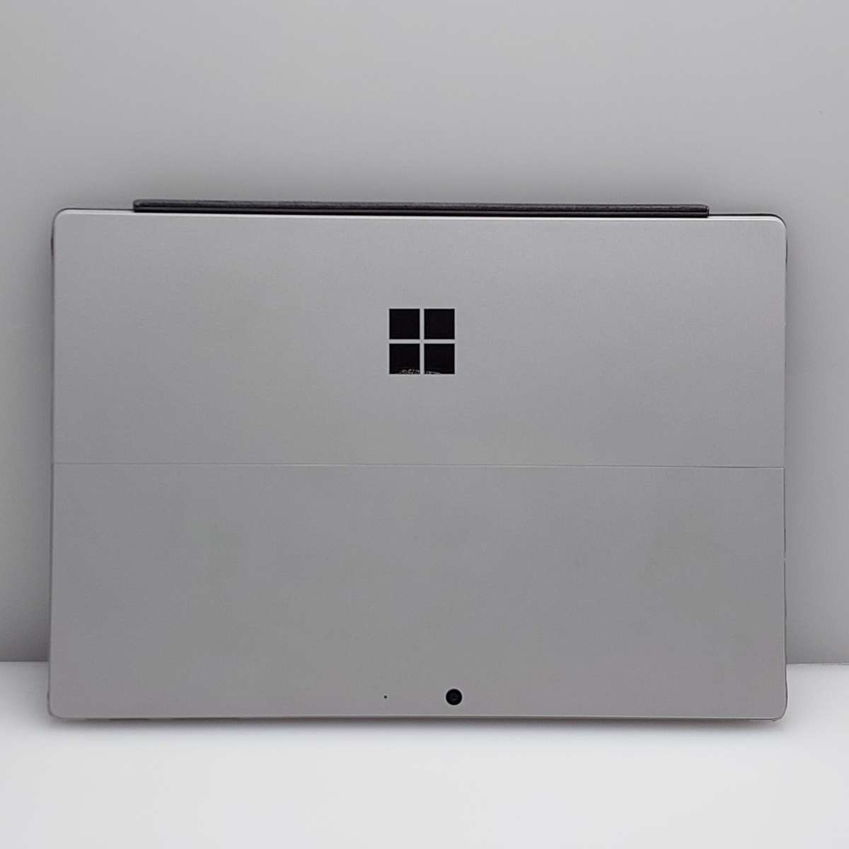 Microsoft Surface Pro 7 "Core i5" 1.10GHz 8GB RAM 128GB SSD  Silver