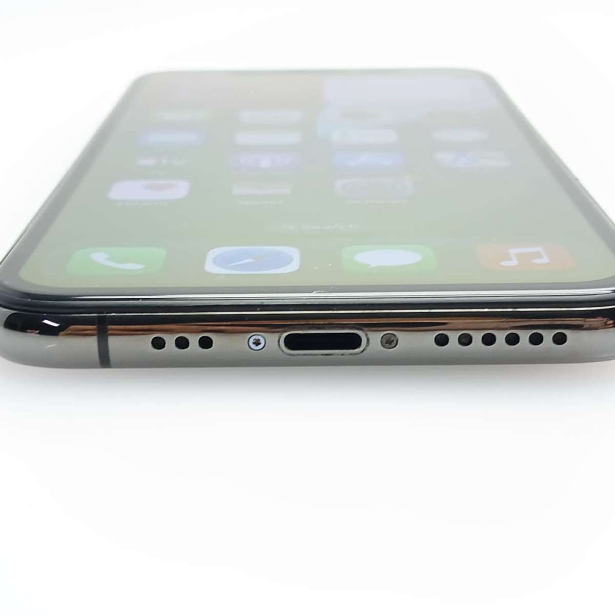 iPhone Xs 64GB No Face ID | Cracked Camera Space Gray (3 Month Warranty)