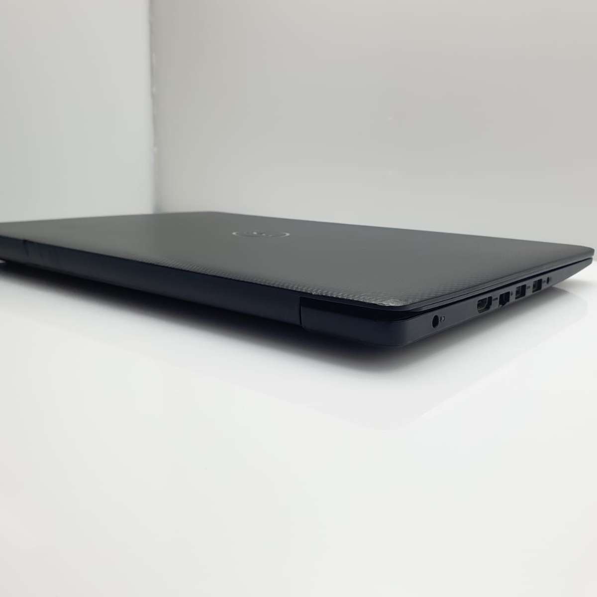 Dell Inspiron 3593 "Core i5" 8GB RAM 256GB SSD Bright Spots Black (3 Month Warranty)