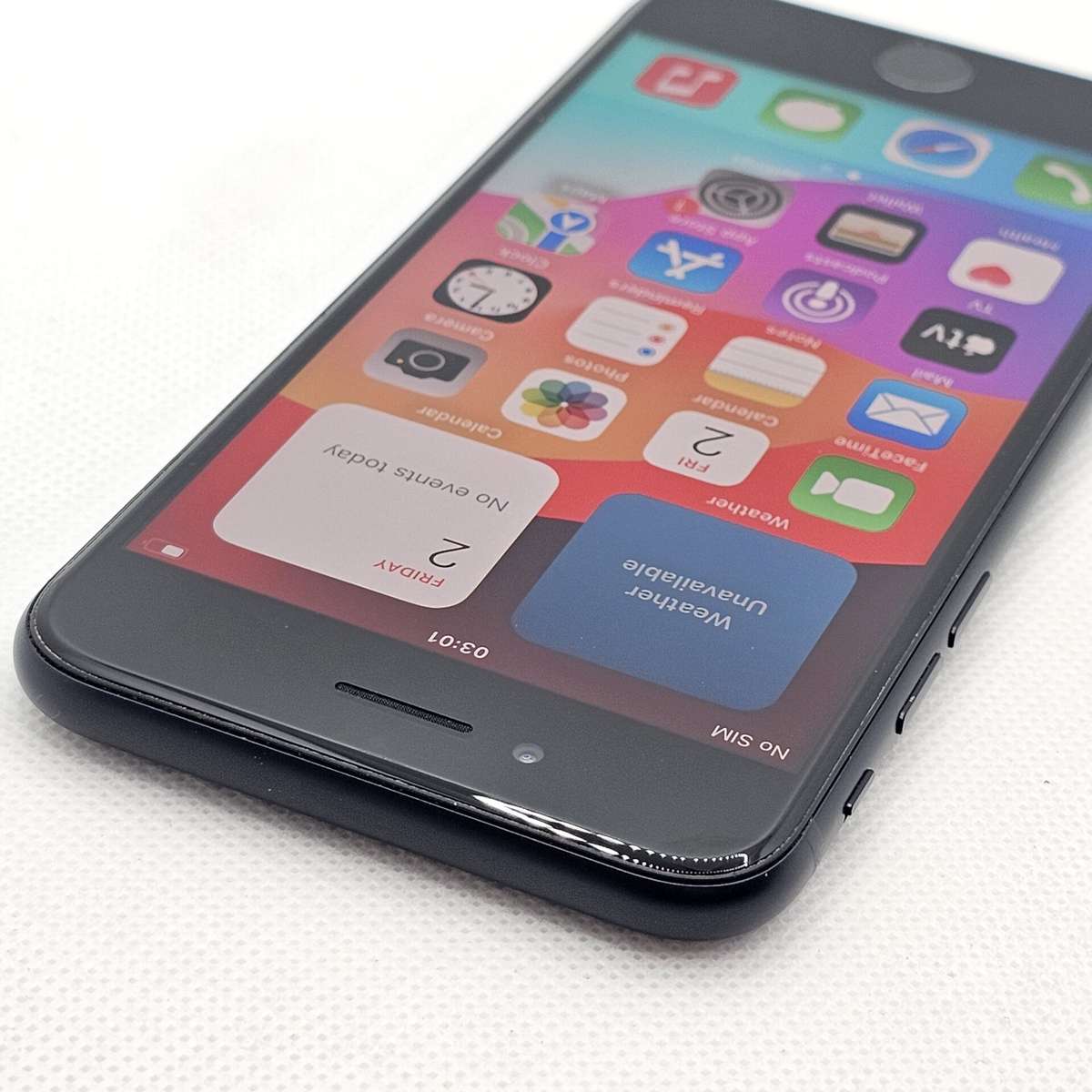 iPhone SE 2022 64GB Midnight (6 Month Warranty)