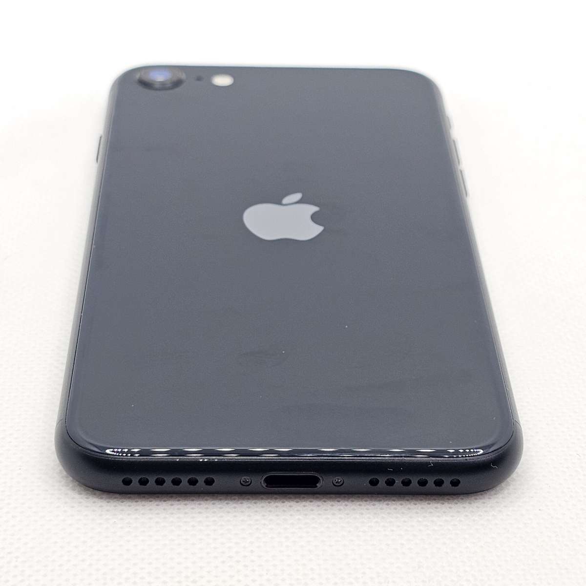 iPhone SE 2022 64GB Midnight (6 Month Warranty)