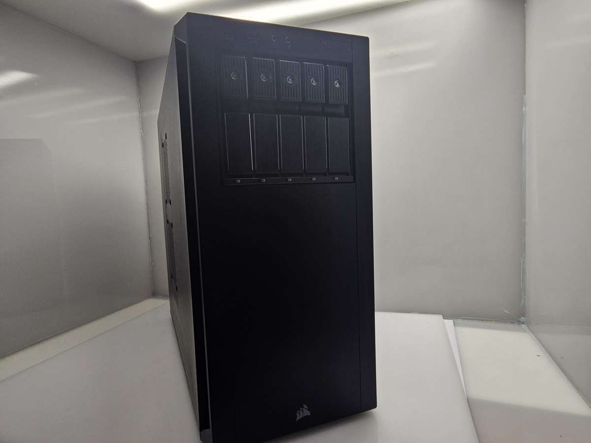 Corsair Unknown Desktop Black