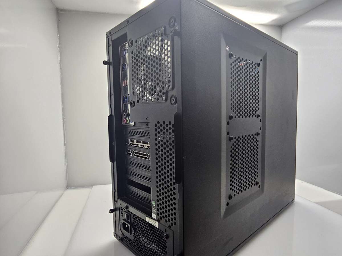 Corsair Unknown Desktop Black