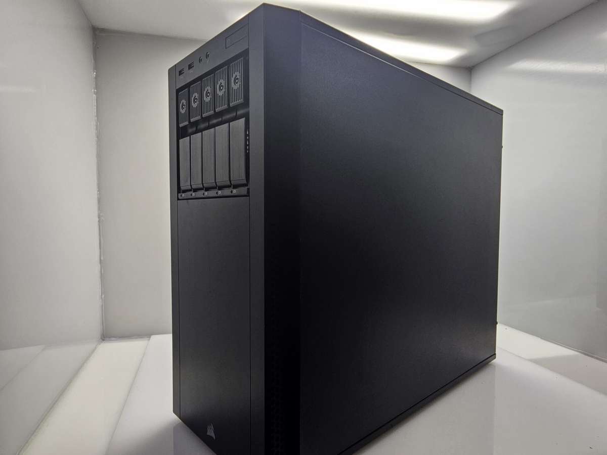 Corsair Unknown Desktop Black