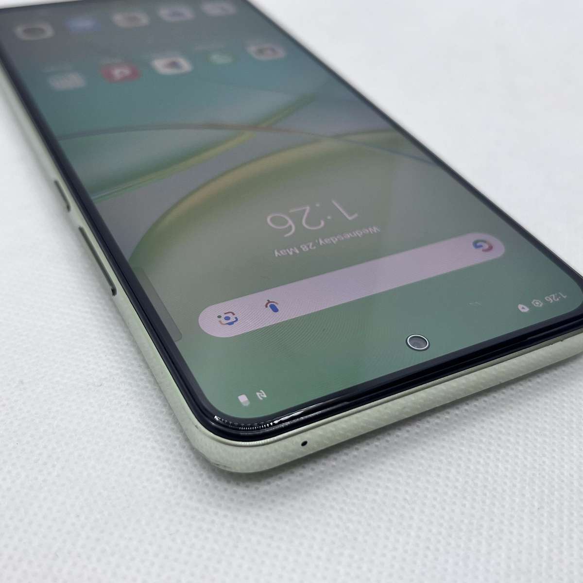 Vivo Y100 256GB Breeze Green (3 Month Warranty)