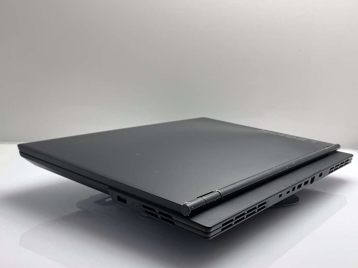 Lenovo Legion Y540-17IRH 9th Gen "Core i7" 2.60GHz 16GB RAM 256GB SSD Black - Damaged Casing