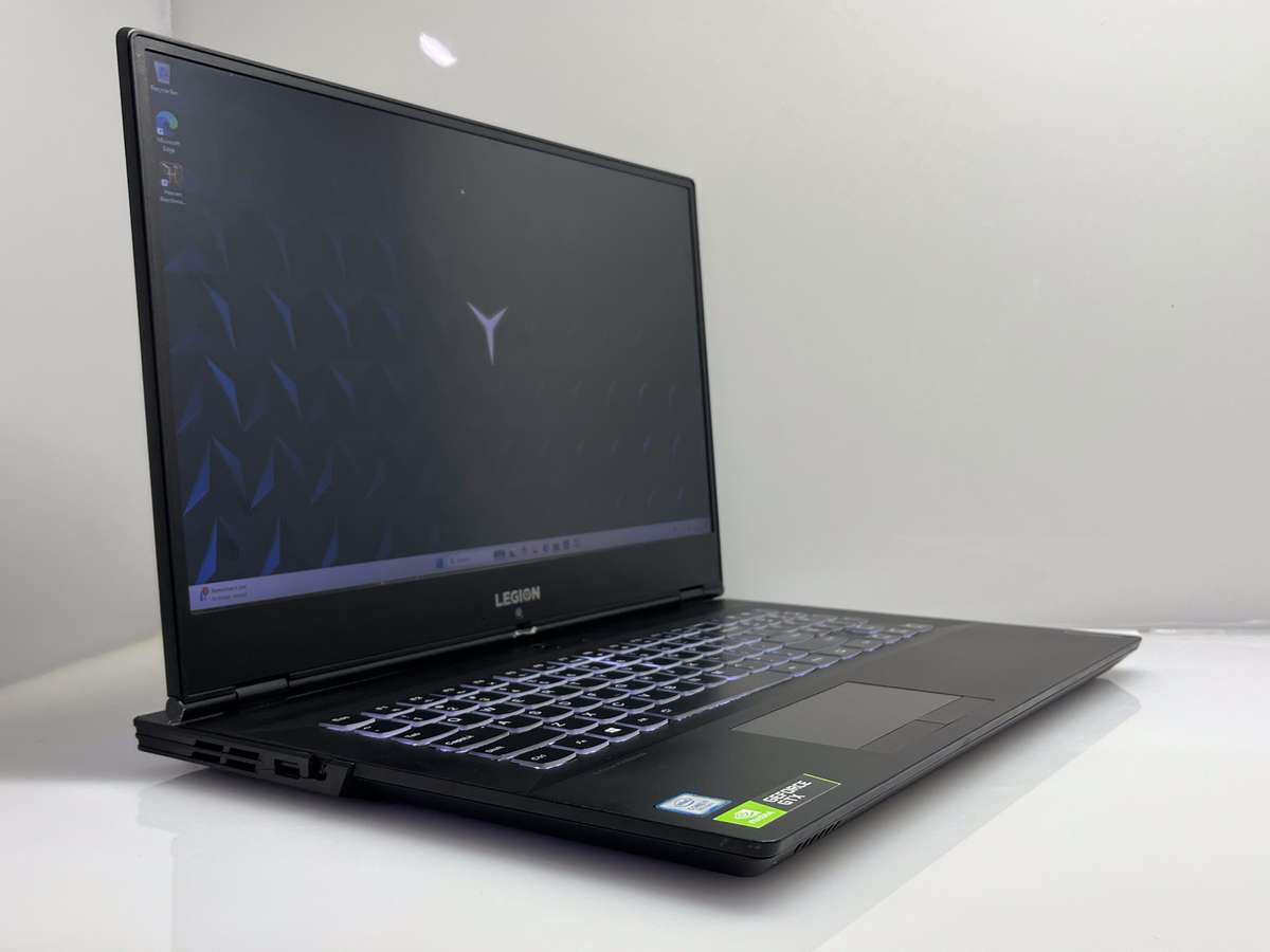 Lenovo Legion Y540-17IRH 9th Gen "Core i7" 2.60GHz 16GB RAM 256GB SSD Black - Damaged Casing